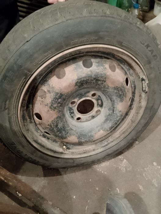 Резервна гума за дачия