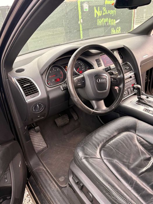 AUDI Q7 3.0 TDI