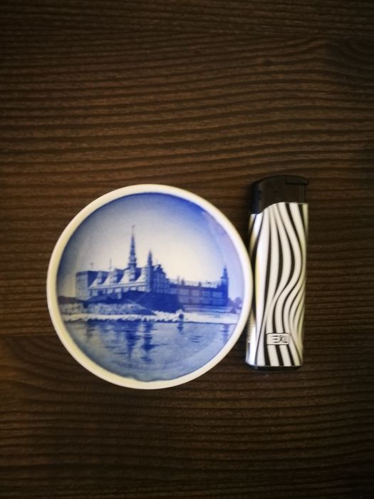 Малки декоративни чинийки