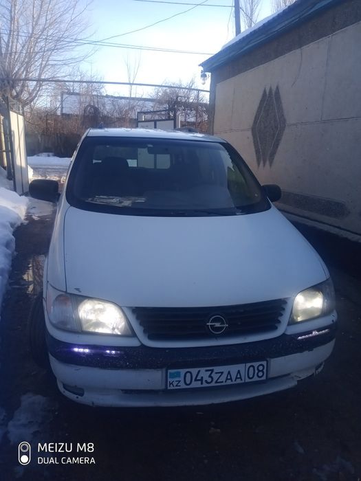 Минивен Sintra  X22 XE