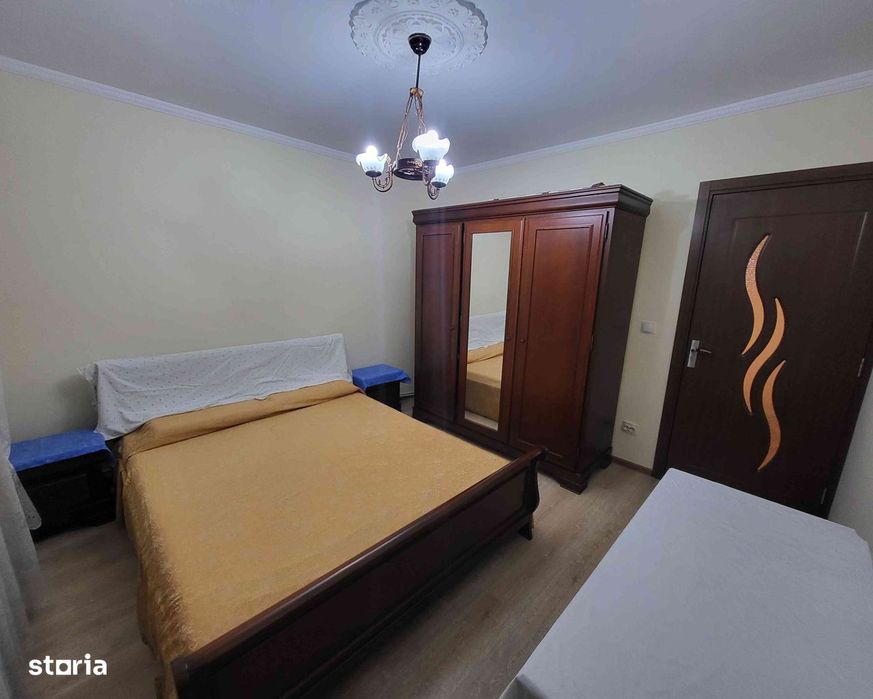 Apartament 3 camere decomandate Bistrița Lac bloc 1982