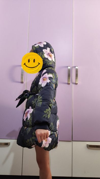 Куртка демисезон на девочку 7-8 лет