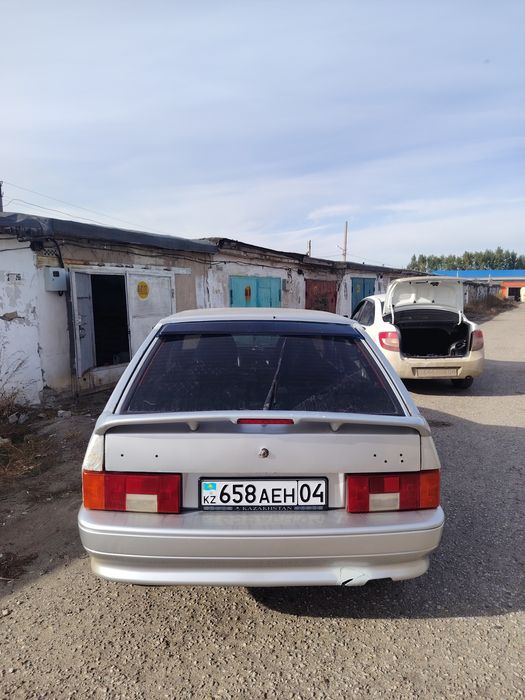 Продам ваз 2114 бензин