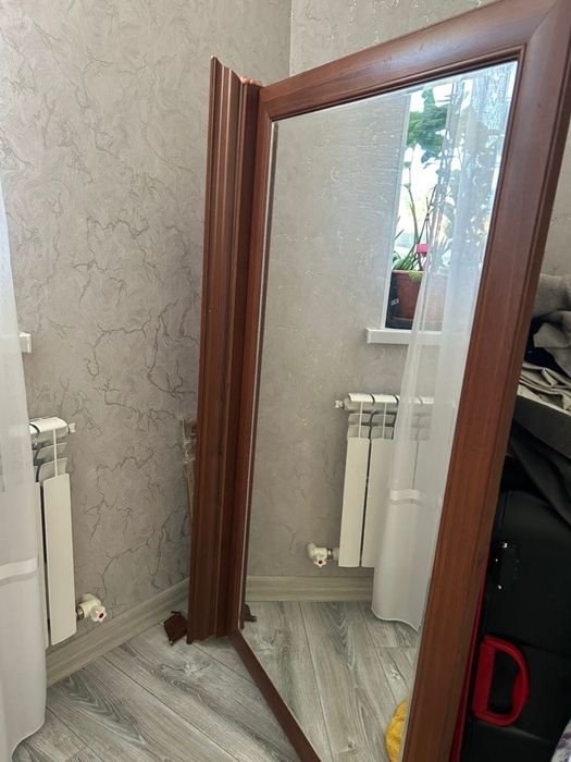 Большое зеркало