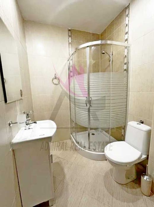 Дава се под наем Тристаен апартамент в к.к. Златни пясъци - 87 кв.м за 600 € - Снимка #5