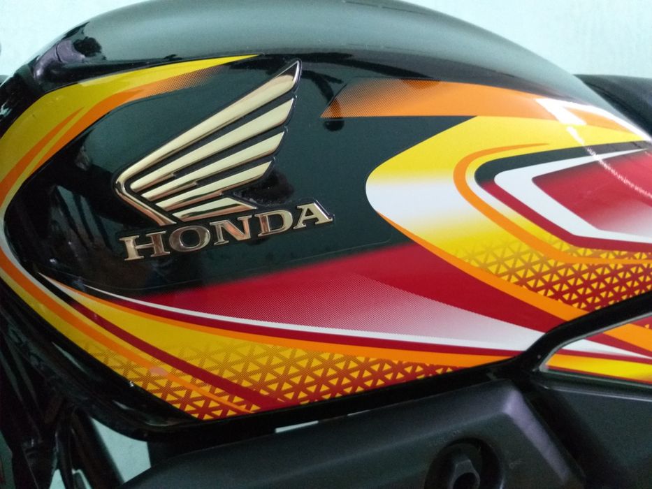 Продаётся мотоцикл HONDA pridor  НОВЫЙ