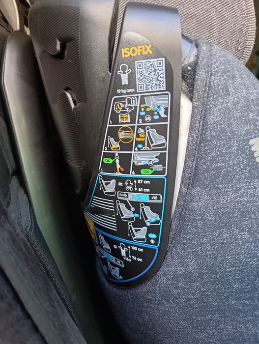 Scaun auto copii AxissFix Maxi-Cosi
