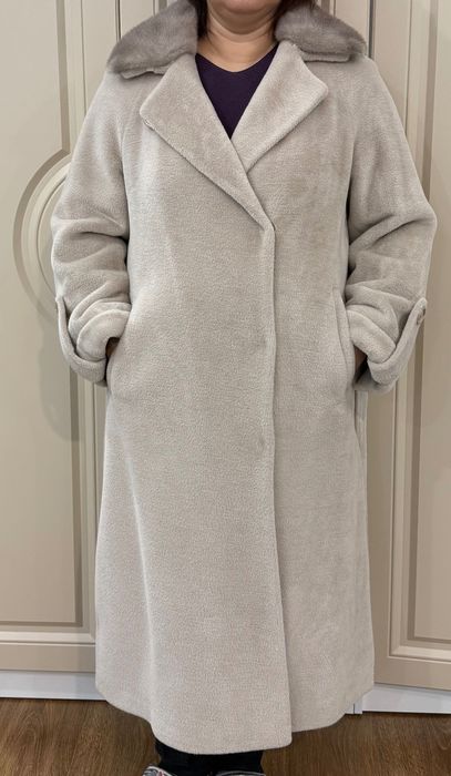 Пальто. Верхняя женская одежда.