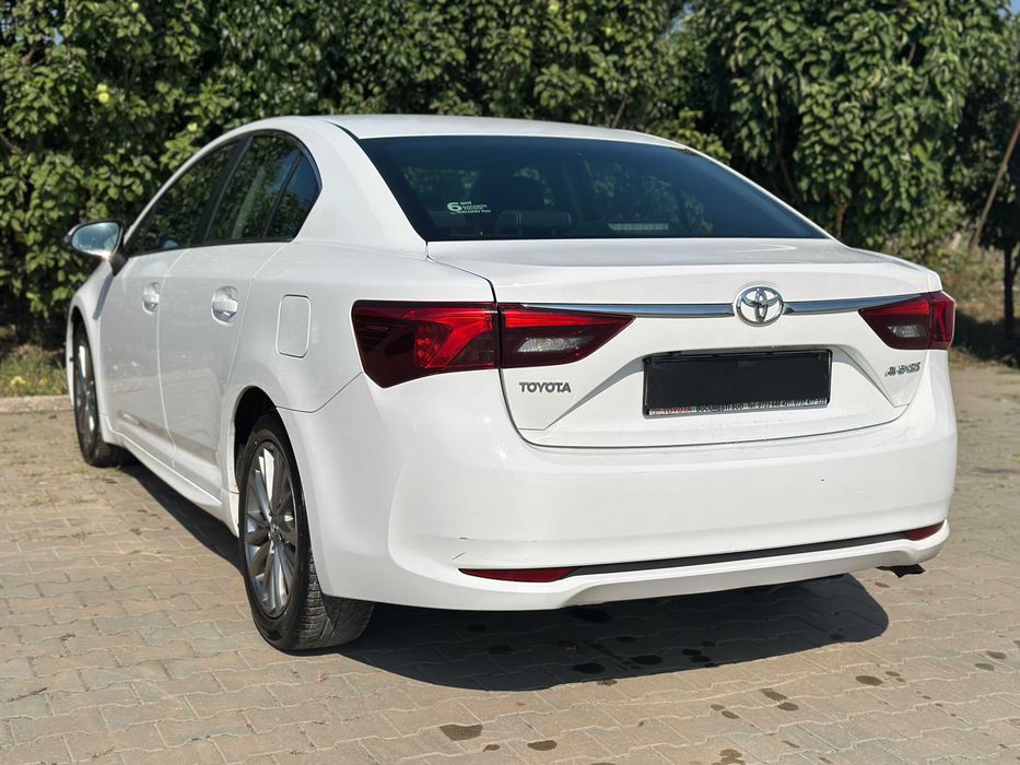 Toyota Avensis 2.0 D-4D Executive