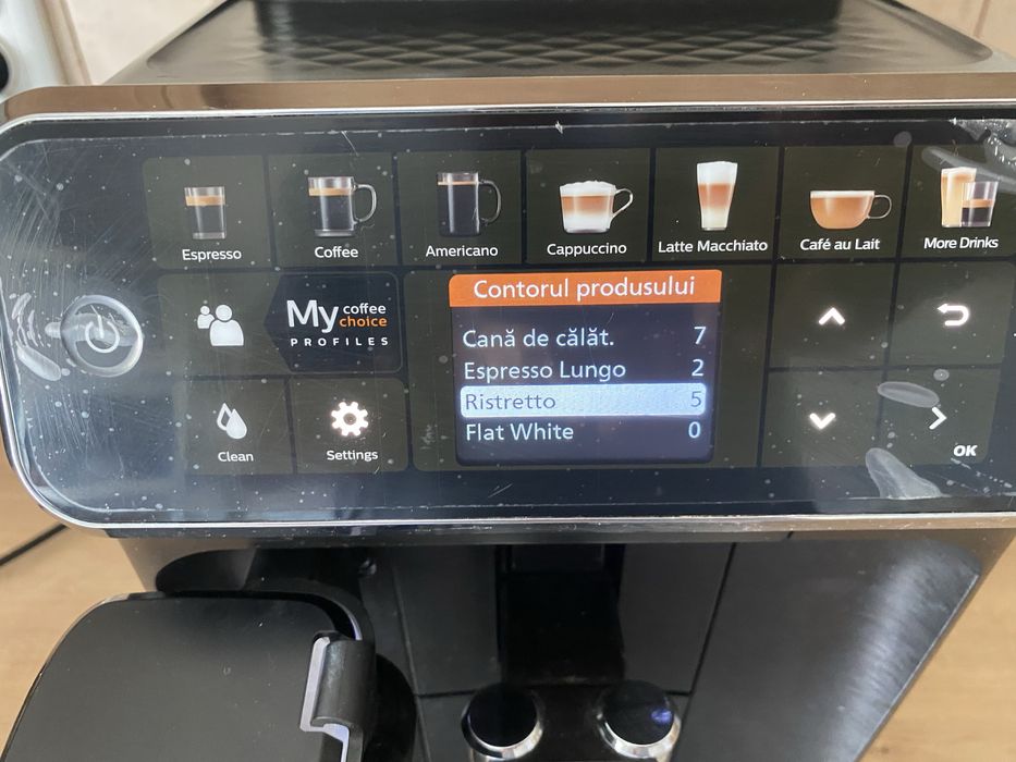 Expresir de cafea Philips  5400 LateGo ca nou