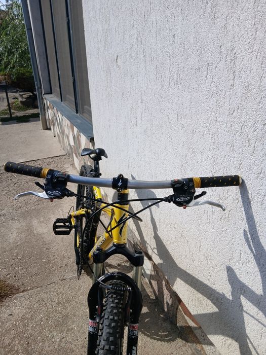 Bicicleta MTB full suspension specialized stumpjumper fsr xc