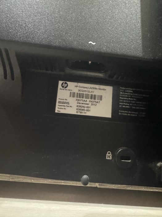 Monitor Hp Compaq LA2306x