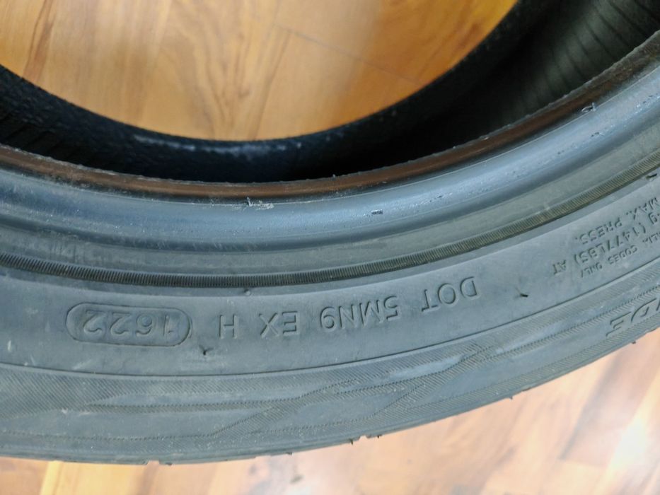 Anvelope vara 235/45 R18 Tesla Hankook si Vredestein