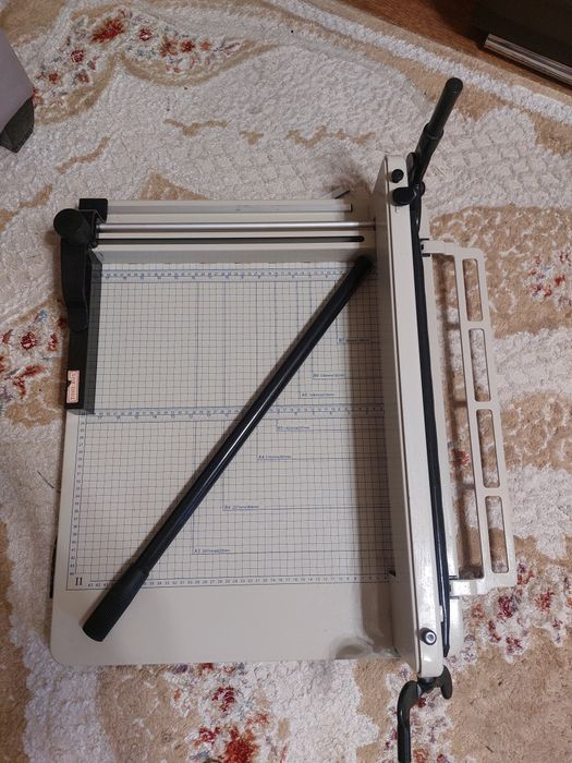 Продам резак  в хорошем состоянии