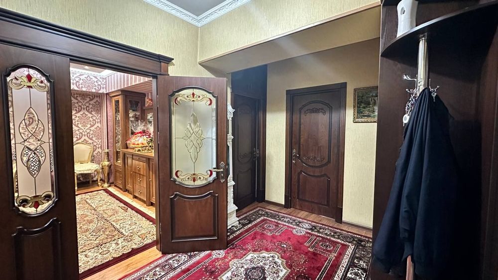 4/4/9 на Ц-4, СРОЧНО Продаётся СВОЯ