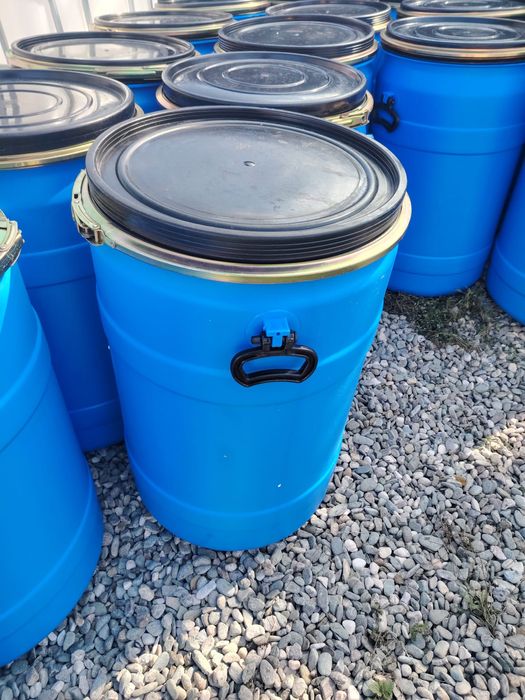 Vand butoaie de 120 de litrii, curate!!!