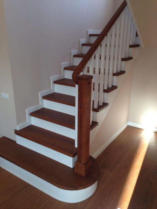 Деревянная лестница