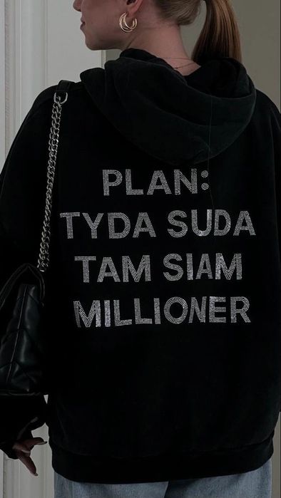 Инкрустация футболок.