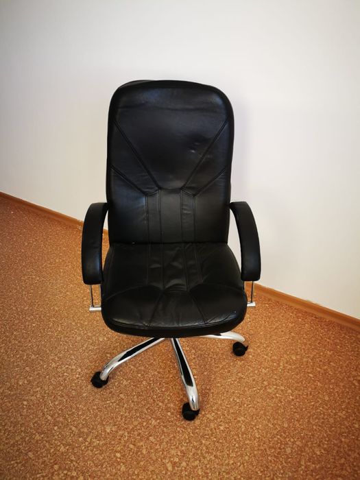 Продам стулья б/у