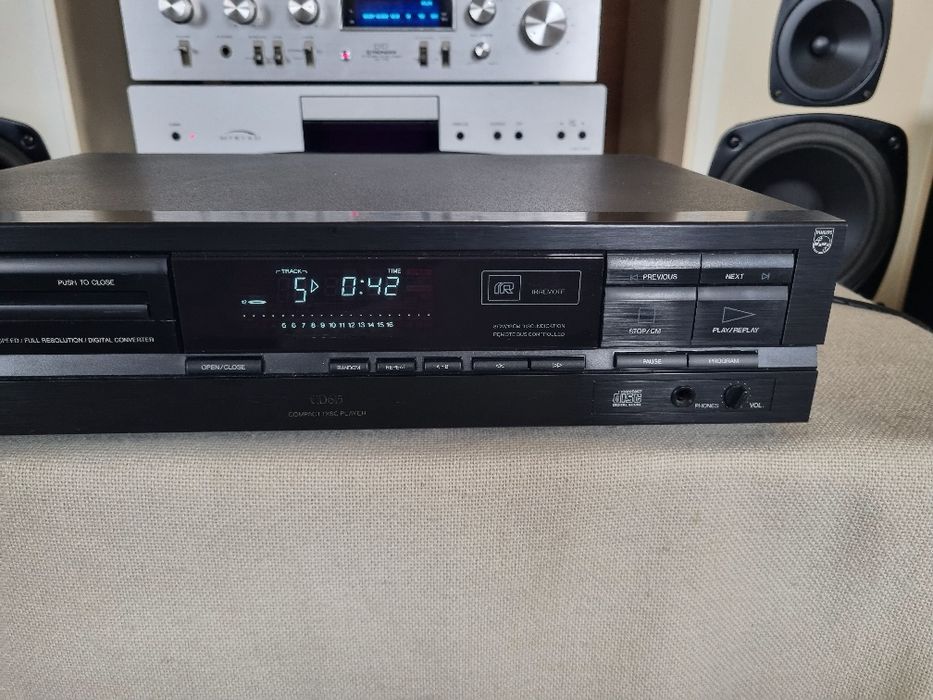 Cd Player Philips CD-615. CDM 4/19. Perfect functional. Impecabil.