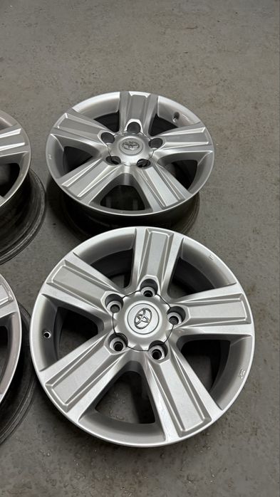 Диски оригинальные от ланд круйзер 200