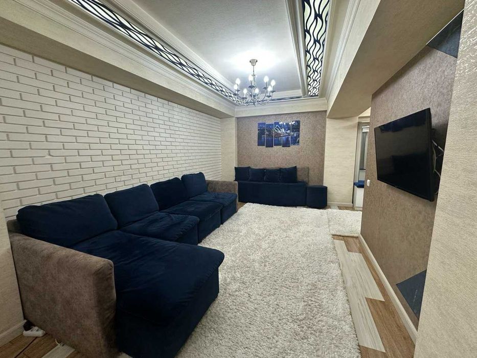 Современная 2-комнатная квартира посуточно — Ц-5