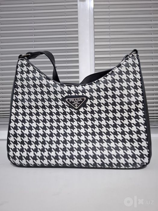 Женские Сумочки Prada