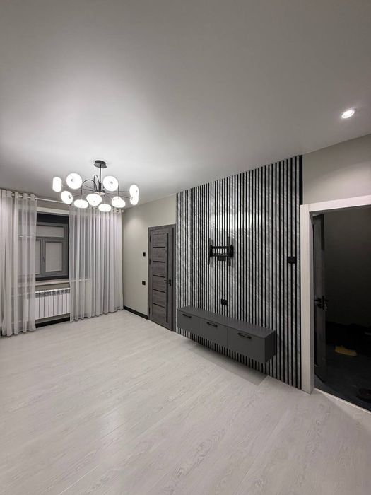 Продаётся 1/1/4 Массив Феруза