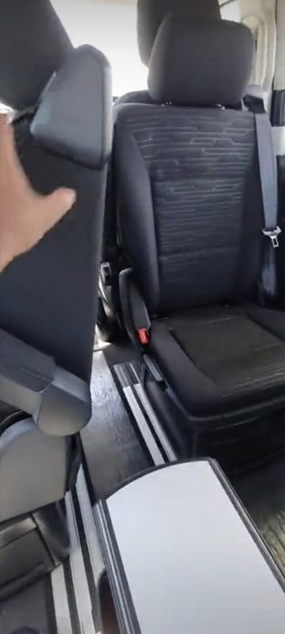 Сиденья капитанские VW-MULTIVAN Т5.Т6