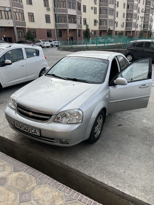 Продается машина(своя)