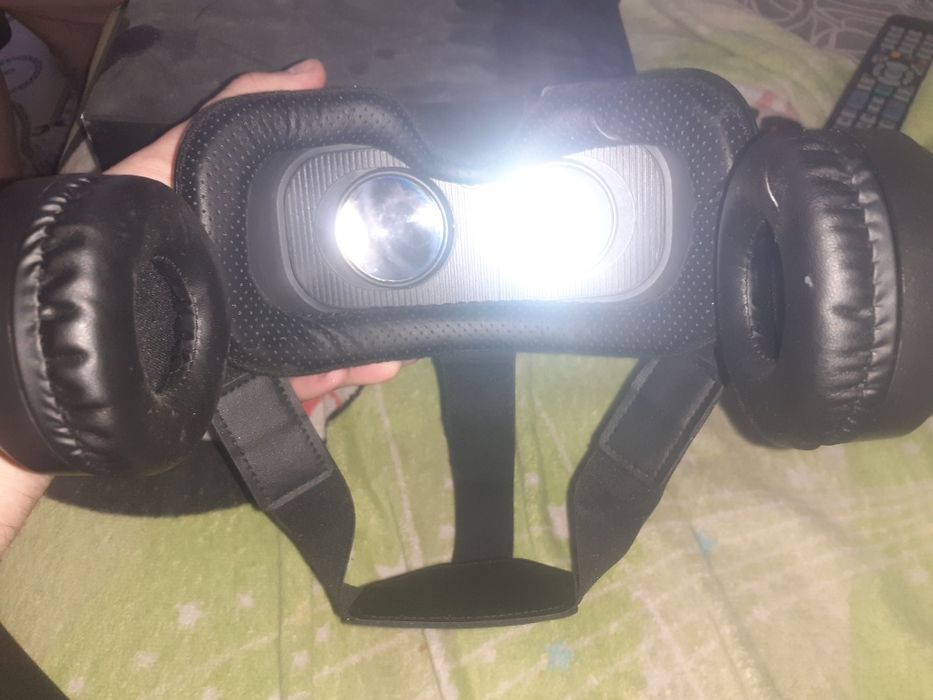 Продам очки виртуальной реальности