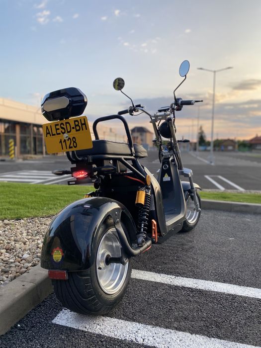 Moped electric 2025