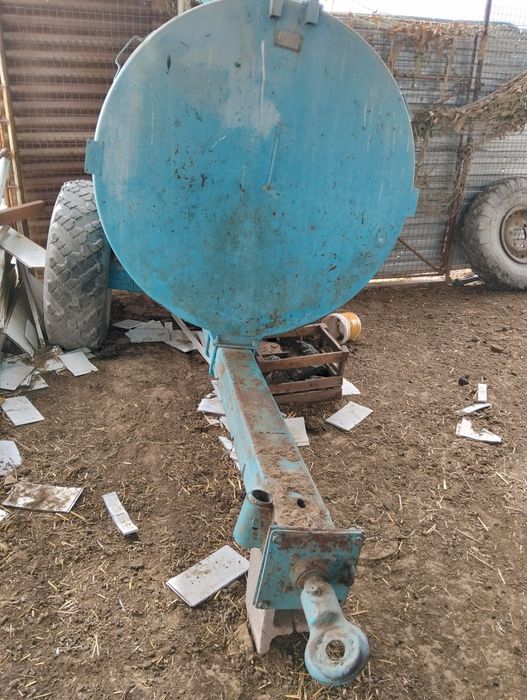 Прицепной водавоз