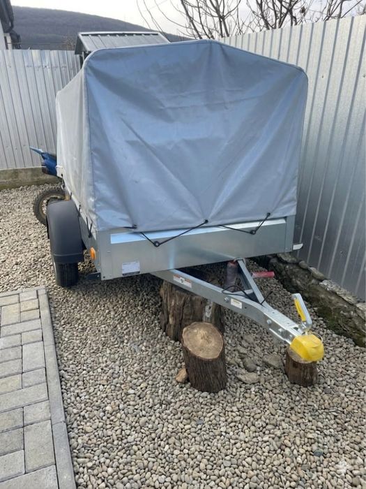 Vand remorca noua de 750