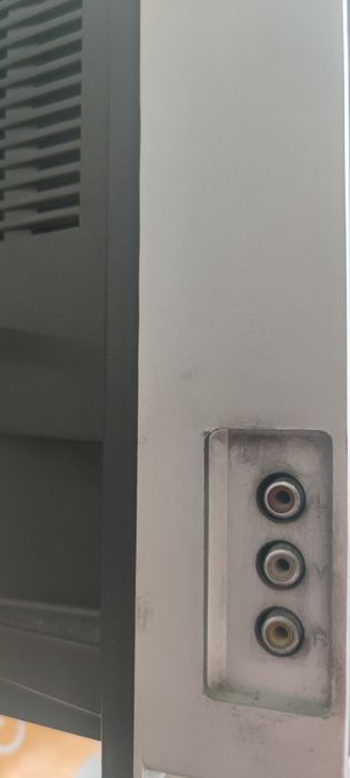 Продам телевизор LG