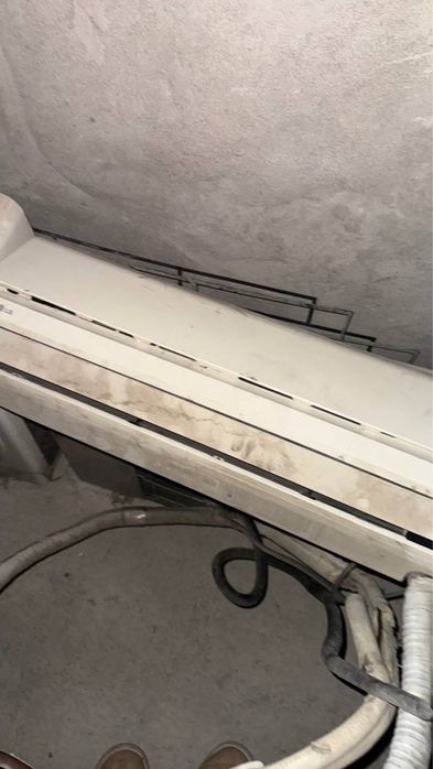 Konditsioner sotiladi 12tali 2kalasiyam LG bn Roison firma 100$dan