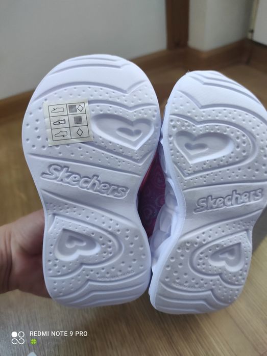 Маратонки " Skechers " Нови- 22 н