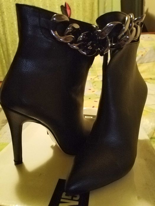 Botine noi, elegante ,negre nr 37
