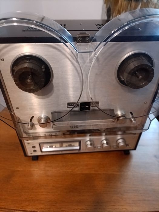 Magnetofon TEAC x 1000