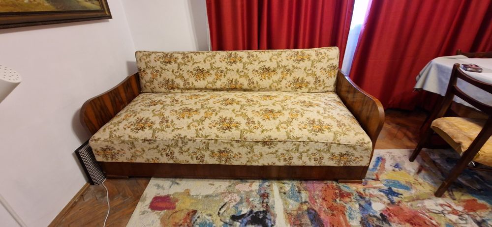 Canapea extensibilă