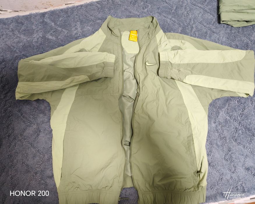 Костюм зелёный NOCTA