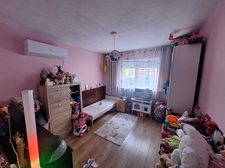 Продава се Къща в Варна, Христо Ботев - 100 кв.м за 1122 €/кв.м - Снимка #11