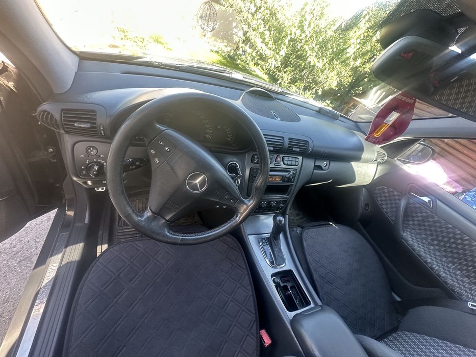 Mercedes C180 automat