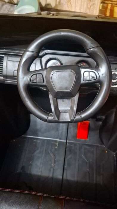 Двухместный Мерседес-бенз ROAD AMG! 4X4