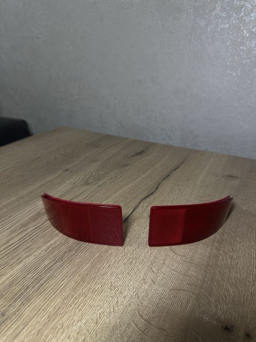 Катафоты бампера lexus is250