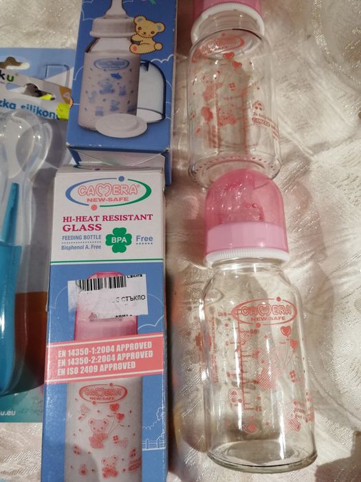 Нови Бебешки аксесоари-шишета Камера, биберони, лъжички