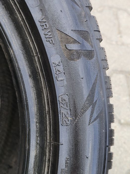 255 45 18 Bridgestone
