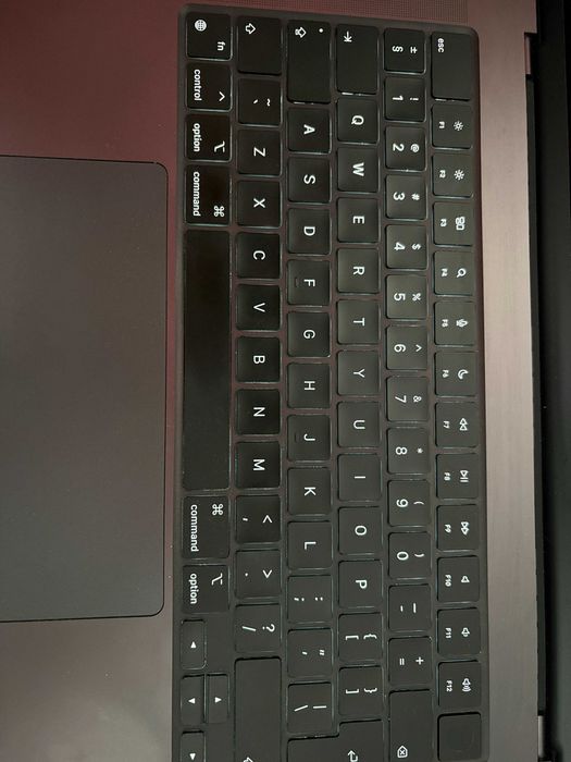 Apple Macbook Pro 16 M3 Pro 36 GB Ram 512 Disk