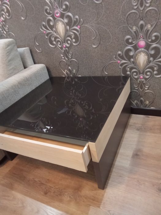 Стол с ящиком б/у