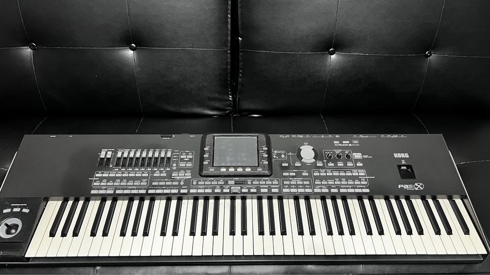 Korg pa3x pro 76 key